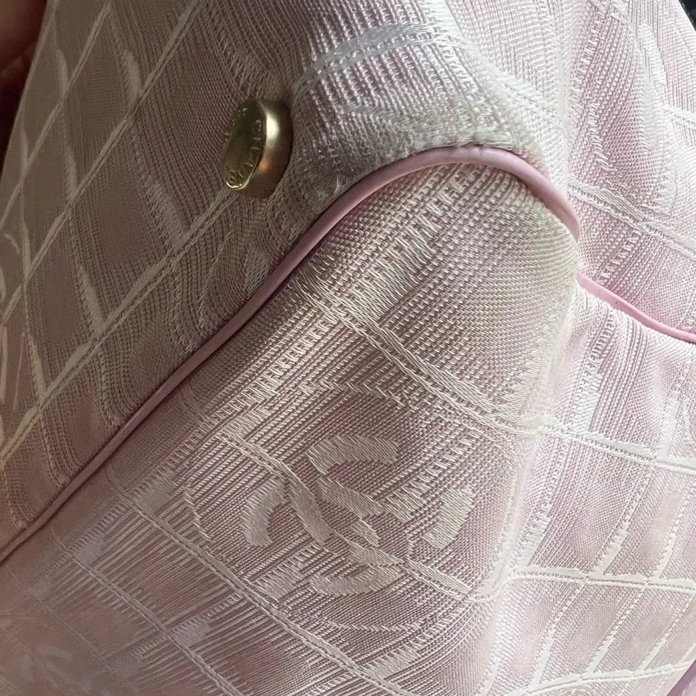AUTH CHANEL PINK CLOTH TOTE BAG